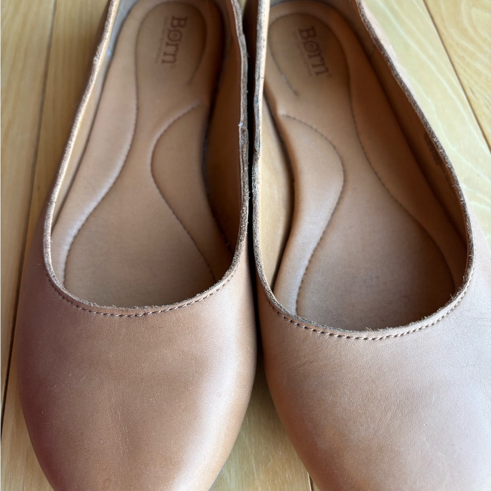 Born Women's Tan Flats
